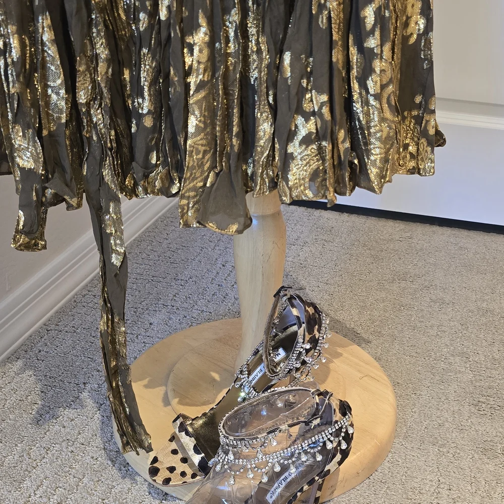 Diane Von Furstenberg Gold and Brown Midi Dress - Picture 5 of 17
